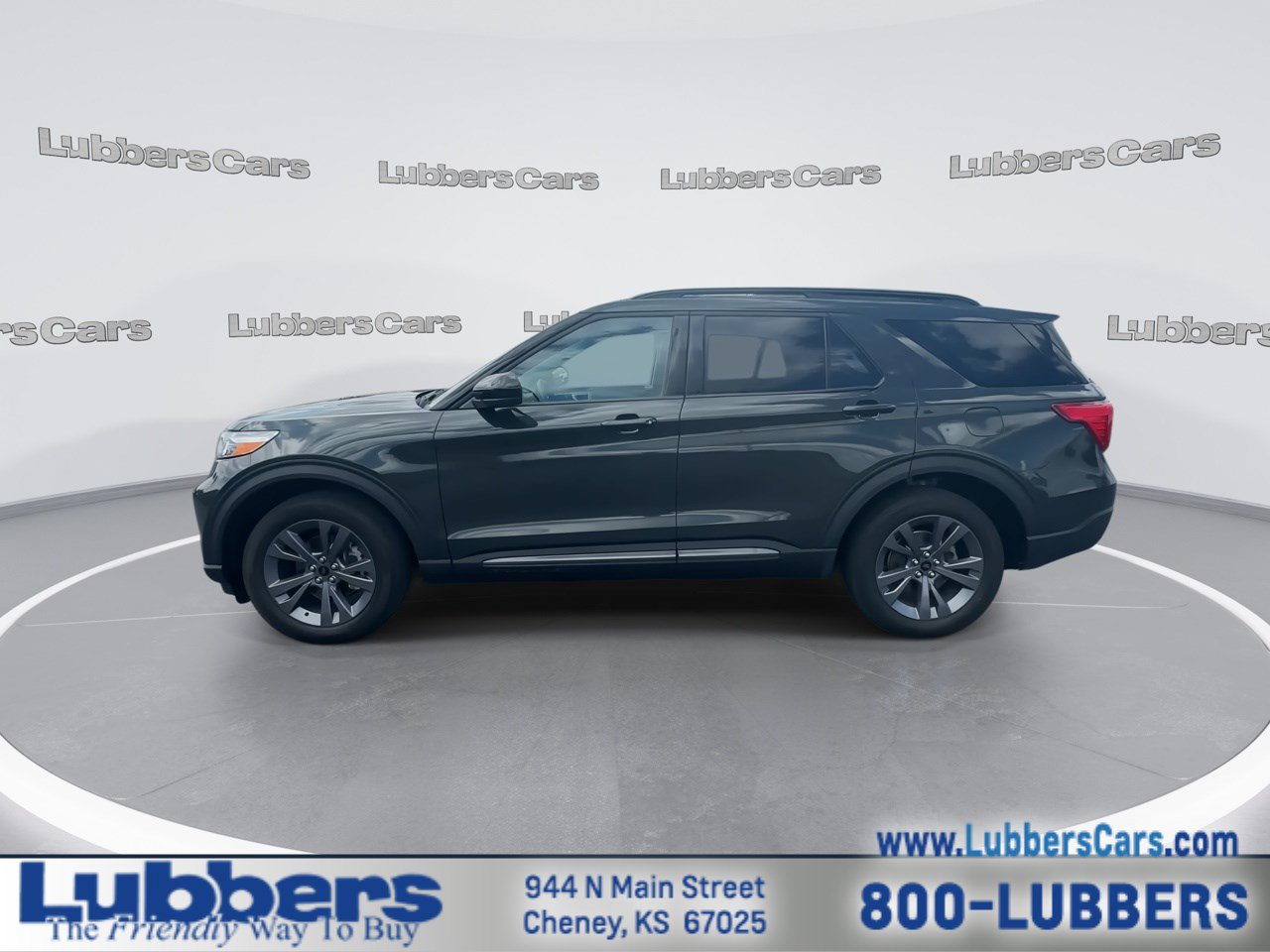 Used 2023 Ford Explorer XLT w/ Equipment Group 202A AWD/4WD image 5