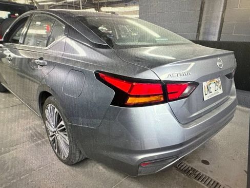 Certified 2023 Nissan Altima 2.5 SL FWD image 9
