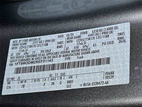 Used 2024 Ford F350 Platinum image 22