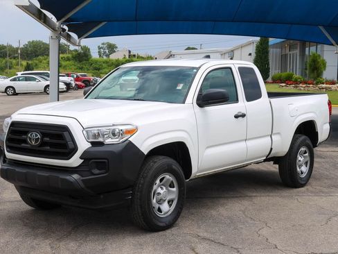 Used 2023 Toyota Tacoma SR RWD image 26