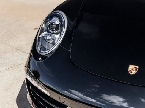 Certified 2014 Porsche 911 Carrera 4S AWD/4WD image 26