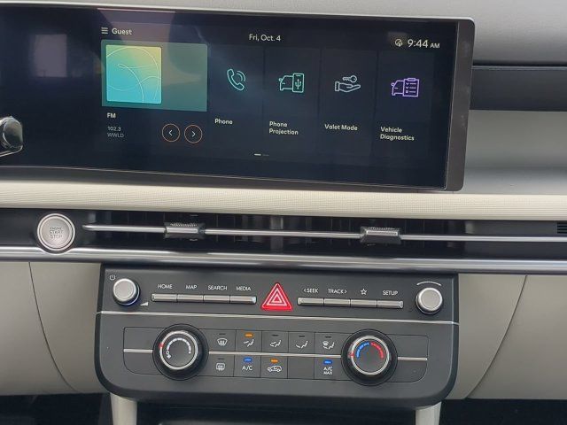 Used 2025 Hyundai Tucson SE FWD image 17