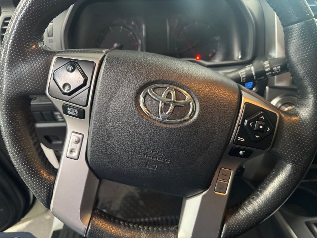 Used 2023 Toyota 4Runner SR5 Premium w/ Moonroof Package AWD/4WD image 21