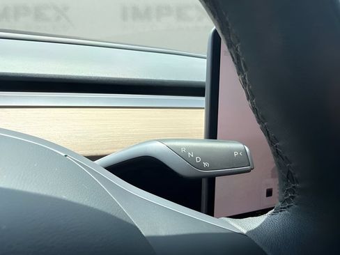 Used 2023 Tesla Model 3 Standard Range RWD image 18