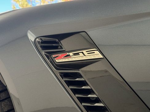Used 2019 Chevrolet Corvette Z06 w/ Battery Protection Package image 34