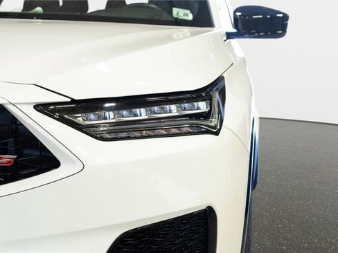 Used 2023 Acura MDX Type S image 10