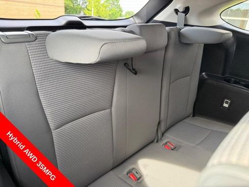 Used 2023 Toyota Highlander LE AWD/4WD image 13