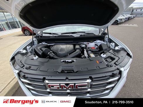 New 2026 GMC Acadia Elevation image 33