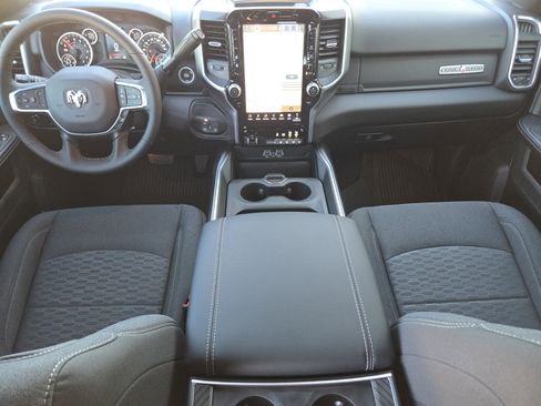 New 2026 RAM 2500 Lone Star image 2