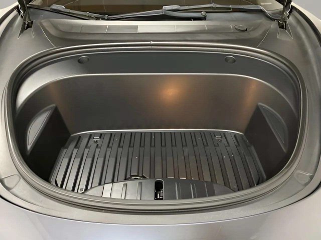 Used 2023 Tesla Model 3 Standard Range RWD image 85