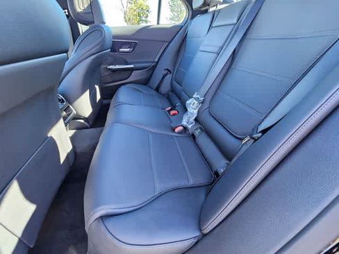 Used 2026 Mercedes-Benz C 300 Sedan image 19