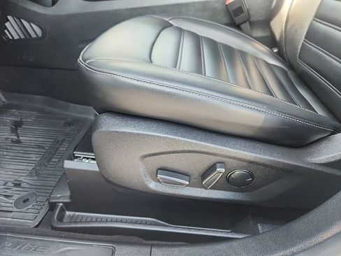 Certified 2022 Ford Edge SEL w/ Convenience Package image 23