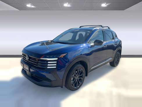 New 2026 Nissan Kicks SR image 1