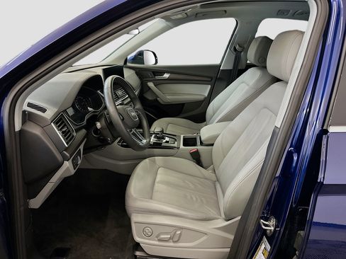 Used 2022 Audi Q5 2.0T Premium w/ Convenience Package image 13