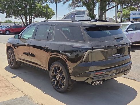New 2026 Chevrolet Traverse RS w/ LPO, Floor Liner Package FWD image 3