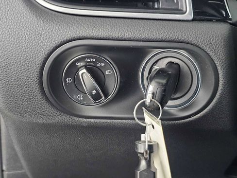 Used 2017 Porsche Macan image 29