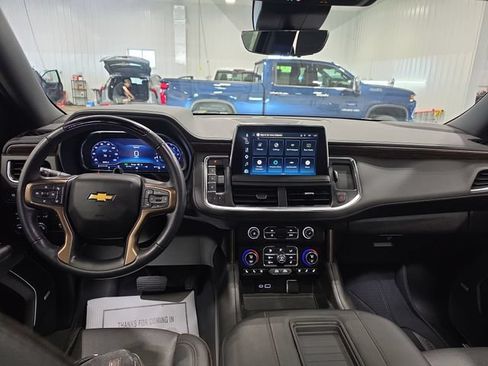 Used 2024 Chevrolet Tahoe High Country w/ Advanced Technology Package AWD/4WD image 9