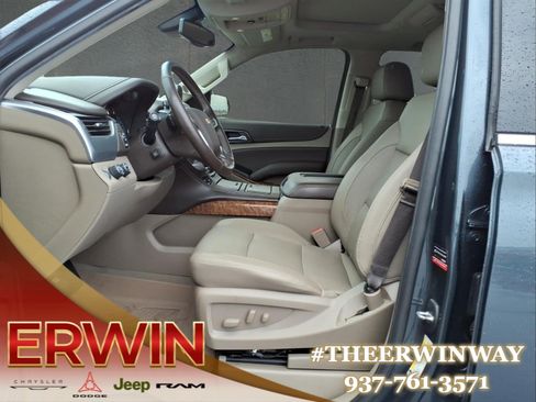 Used 2019 Chevrolet Suburban Premier AWD/4WD image 13