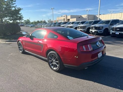Used 2011 Ford Mustang Premium w/ 203A Rapid Spec Order Code RWD image 4