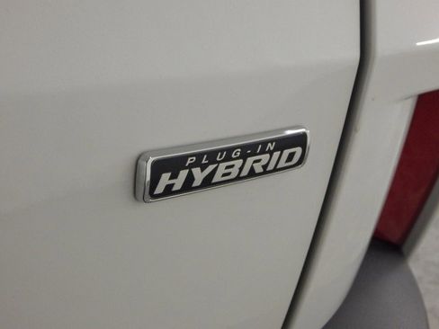 New 2025 Ford Escape SE image 7