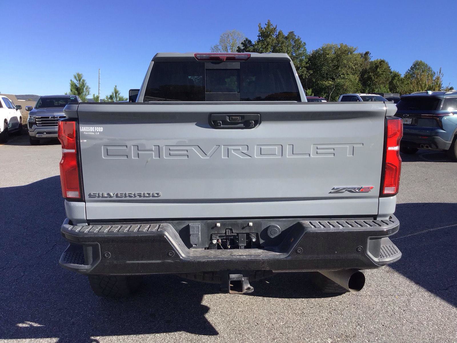 Used 2024 Chevrolet Silverado 2500 ZR2 AWD/4WD image 3