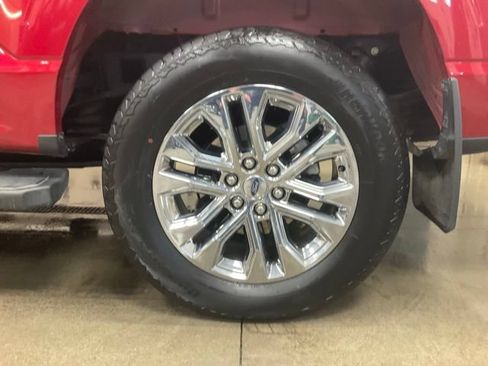 Used 2025 Ford F150 Lariat w/ Equipment Group 502A High AWD/4WD image 17