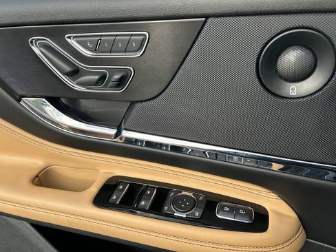 Used 2022 Lincoln Corsair Grand Touring w/ Elements Technology Bundle image 24