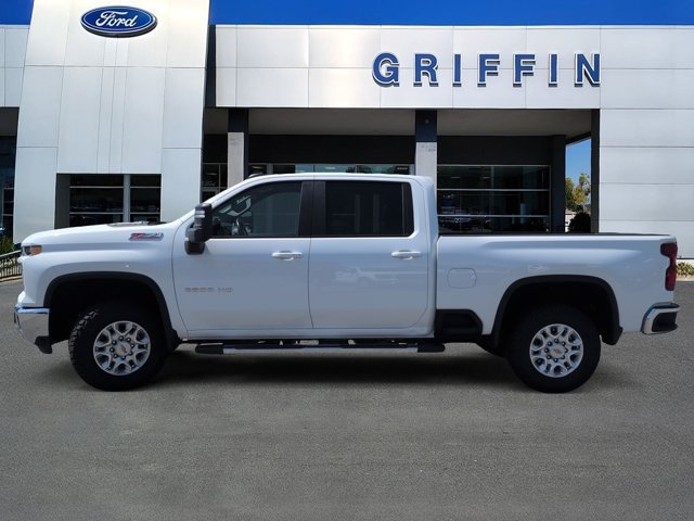 Used 2025 Chevrolet Silverado 2500 LT AWD/4WD image 10