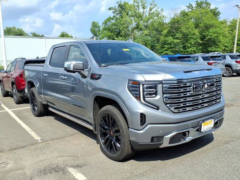 New 2026 GMC Sierra 1500 Denali w/ Denali Reserve Package AWD/4WD image 1