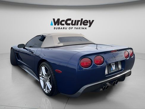 Used 2004 Chevrolet Corvette Convertible w/ Preferred Equipment Group image 4