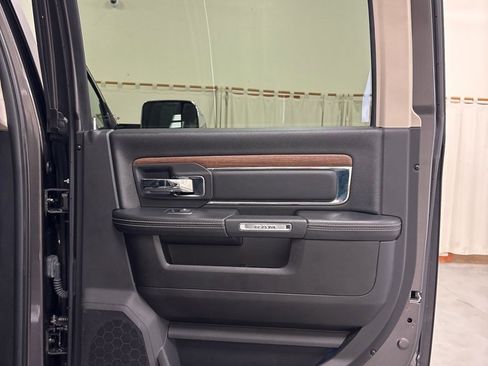 Used 2018 RAM 2500 Laramie w/ Convenience Group image 37