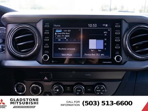 Used 2020 Toyota Tacoma TRD Off-Road AWD/4WD image 16