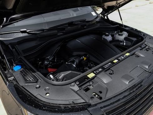 New 2026 Land Rover Range Rover SV AWD/4WD image 67