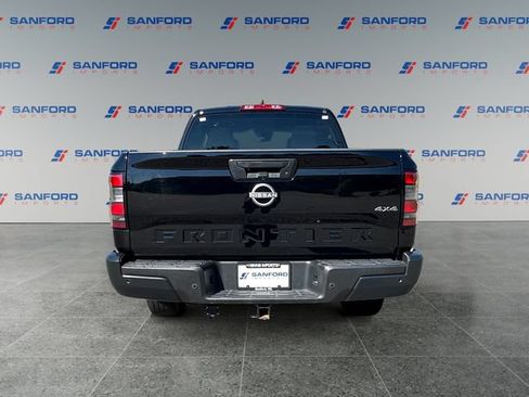 Used 2023 Nissan Frontier S w/ Technology Package AWD/4WD image 4