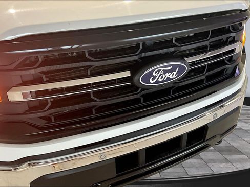 Used 2025 Ford F150 XLT w/ Equipment Group 302A MID AWD/4WD image 33