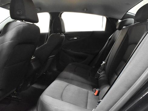 Used 2023 Chevrolet Malibu LS FWD image 4