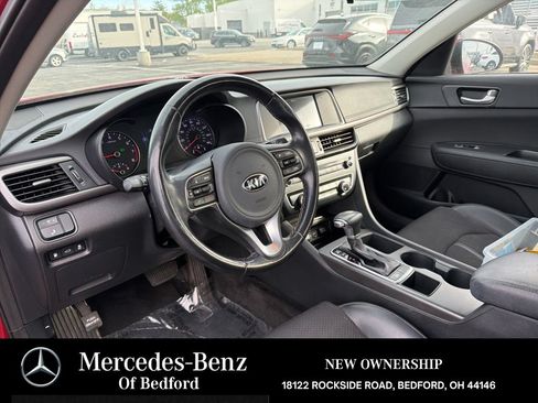 Used 2018 Kia Optima S FWD image 20