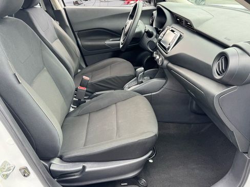 Used 2024 Nissan Kicks S FWD image 20