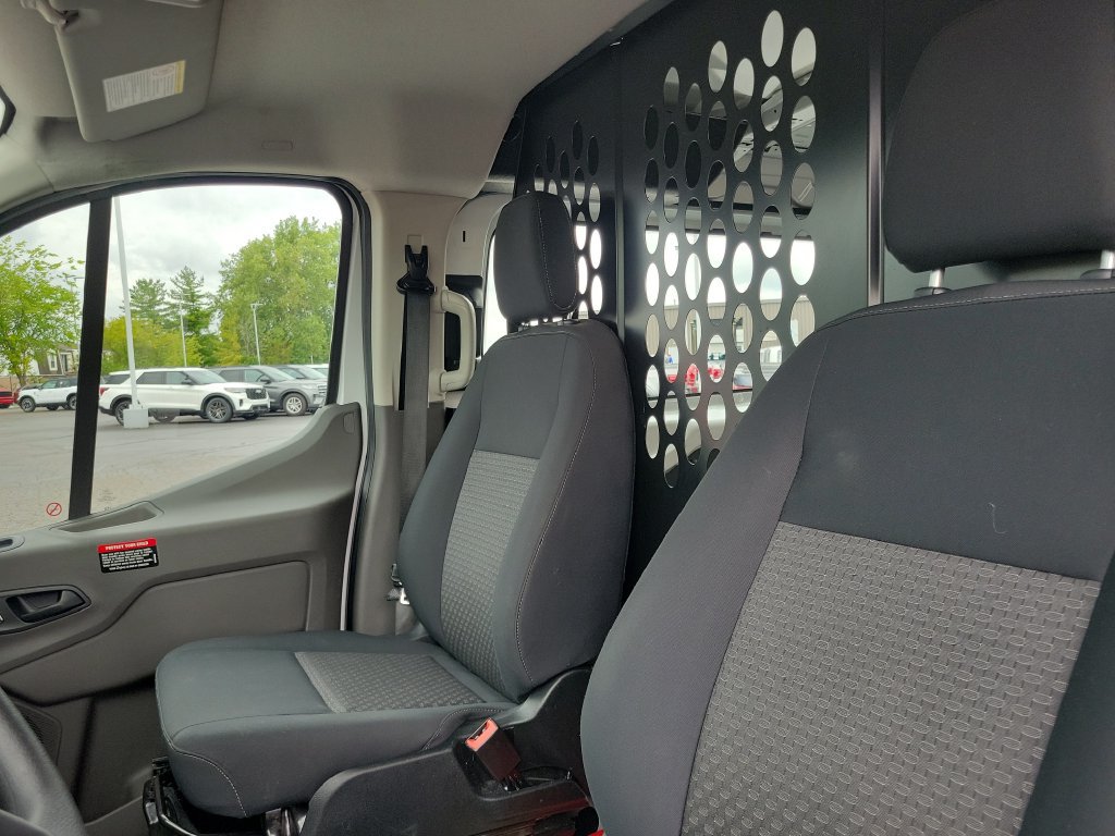 Certified 2025 Ford Transit 250 Low Roof w/ Exterior Upgrade Package RWD image 23