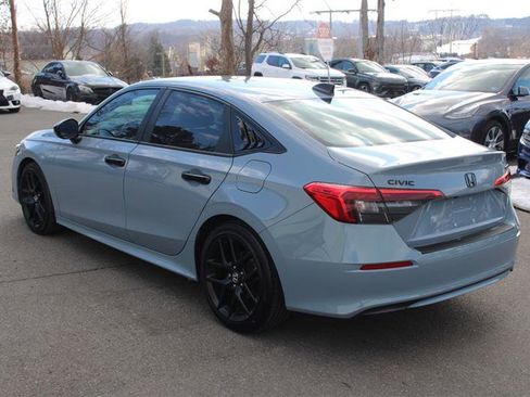Used 2022 Honda Civic Sport image 6