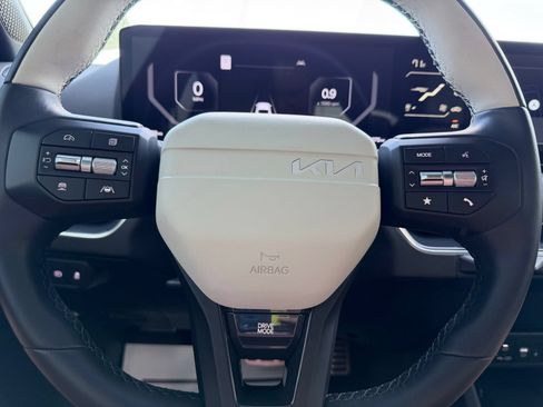 Used 2025 Kia K4 GT-Line Turbo FWD image 17