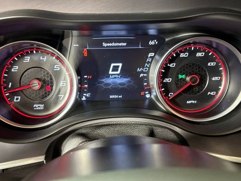 Used 2021 Dodge Charger SXT image 21