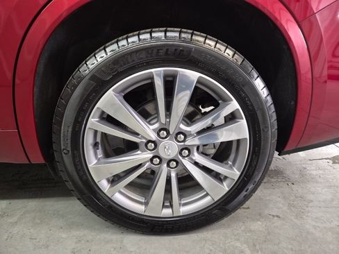 Certified 2025 Cadillac XT6 Premium Luxury image 9