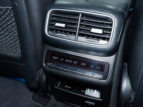 Used 2020 Mercedes-Benz GLS 450 4MATIC w/ Convenience Package image 38