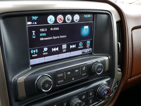 Used 2018 Chevrolet Silverado 1500 High Country AWD/4WD image 27