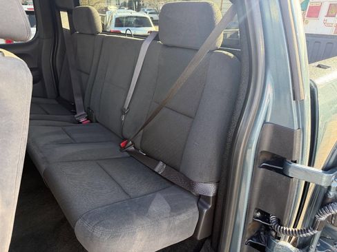 Used 2007 Chevrolet Silverado 2500 LT w/ 2LT Audio Package image 14