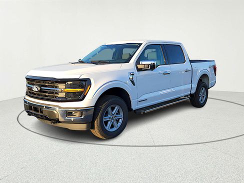 New 2025 Ford F150 XLT w/ Equipment Group 302A MID image 2