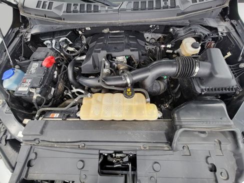 Certified 2018 Ford F150 XLT AWD/4WD image 7