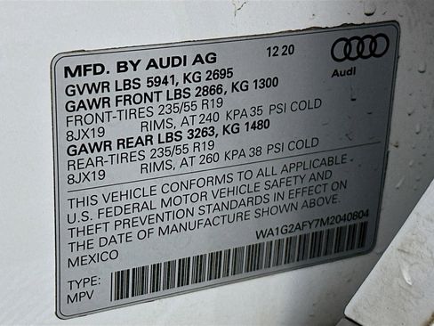 Used 2021 Audi Q5 e Premium w/ Convenience Package image 12