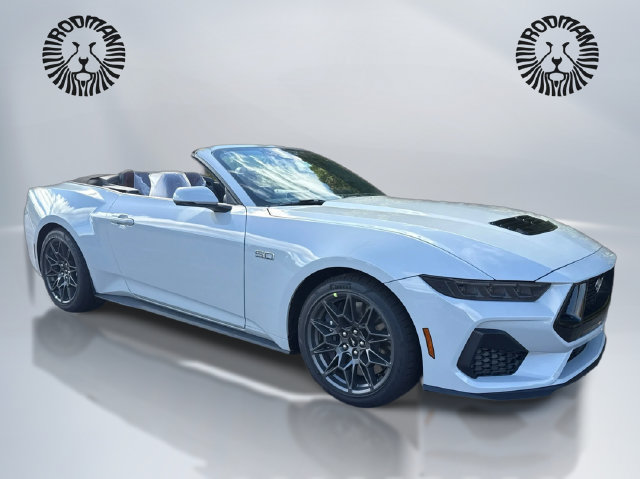 New 2026 Ford Mustang GT RWD image 3